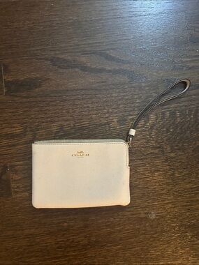 Coach cream Leather Wristlet with Gold Logo
